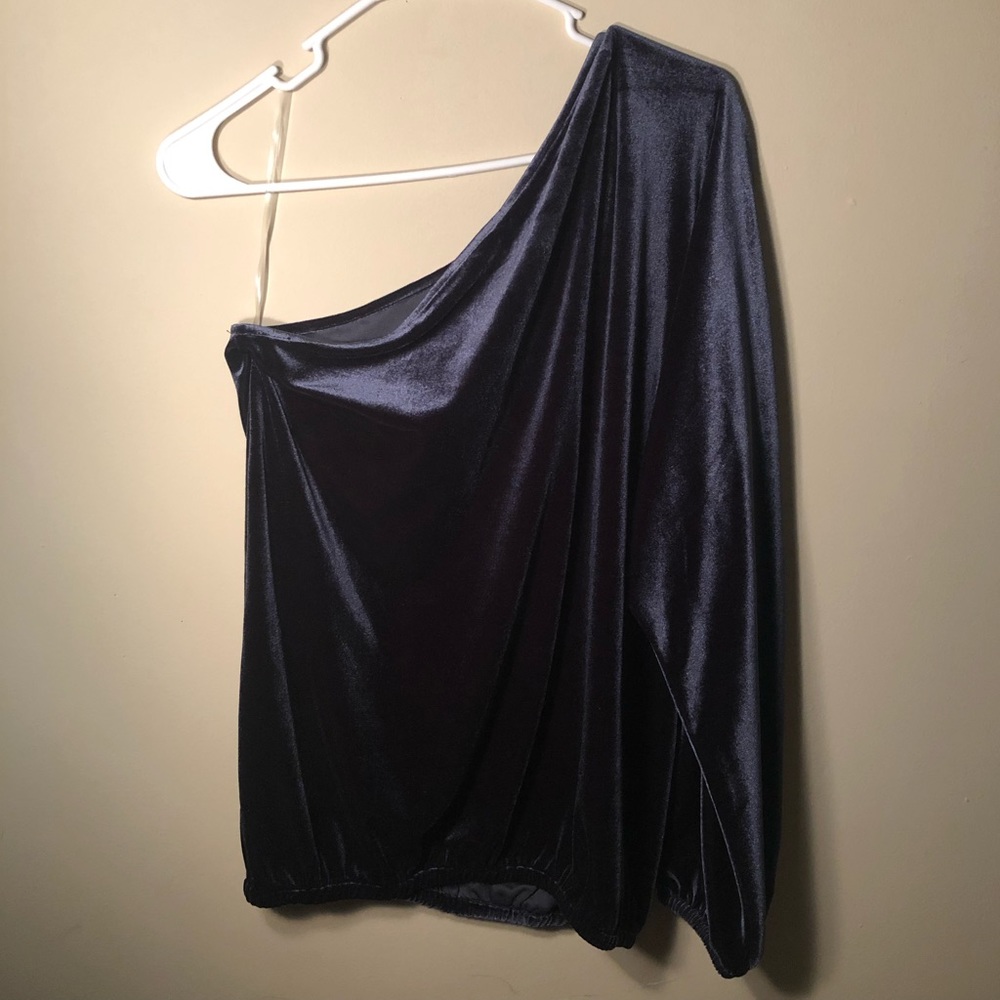 Velvet One Shoulder Top